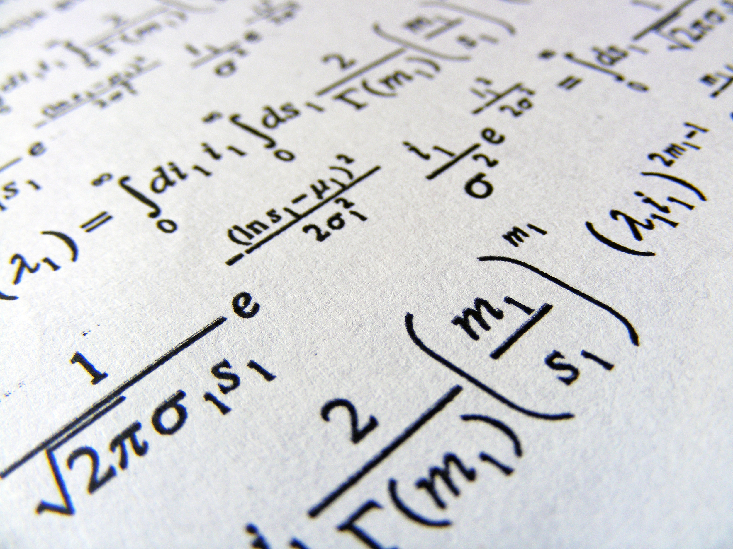Clases de matemáticas para futuros estudiantes de ingeniería