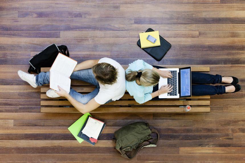 Clases de apoyo Centro Universitario de la Defensa Academia Postigo Clases de apoyo Centro Universitario de la Defensa Academia Postigo